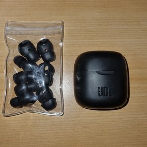 JBL TUNE225TWS Wireless Headphones